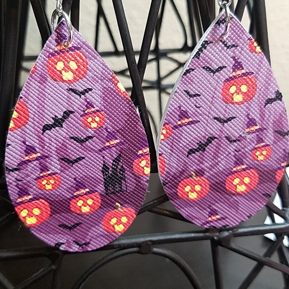 Handmade Faux Leather Witch Pumpkin Earrings - Picture 2 of 3
